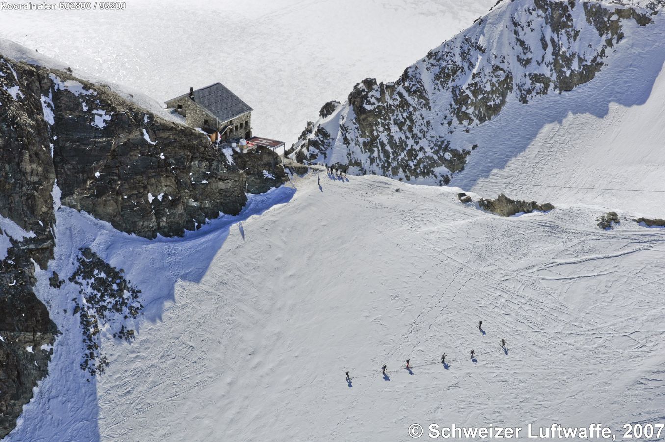 Cabane des Vignettes (CAS; 3152 m.ü.M.), am Tal-Ende des Val d'Arolla (Val d'Hérens) (2)